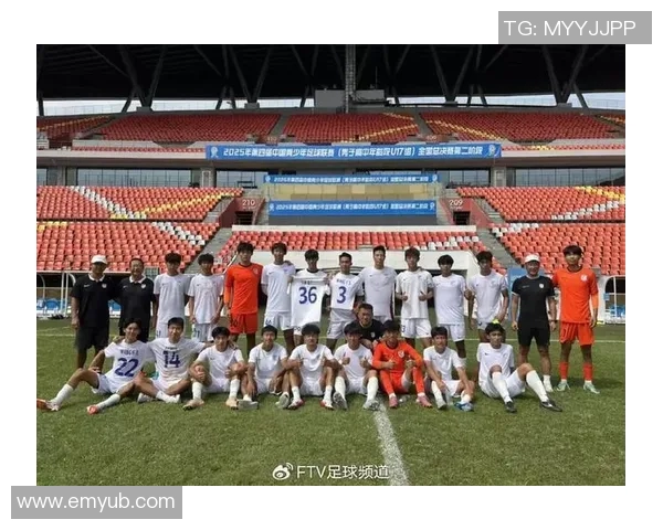 斯坦丘助攻助力大连英博冲击新赛季目标展现球队实力与团结精神 斯坦丘助攻助力大连英博冲击新赛季目标展现球队实力与团结精神