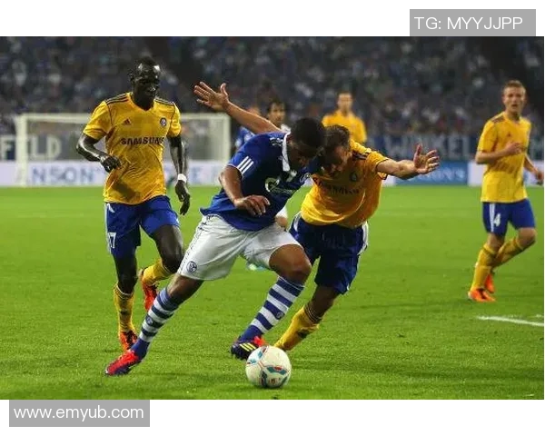 欧联杯精彩对决拜杜射门技术解析与战术运用探讨 欧联杯精彩对决拜杜射门技术解析与战术运用探讨